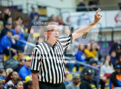 Thumbnail 2 in Fishers vs Homestead (IHSAA 4A Regional Championship) photogallery.