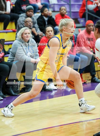 Thumbnail 1 in Fishers vs Homestead (IHSAA 4A Regional Championship) photogallery.