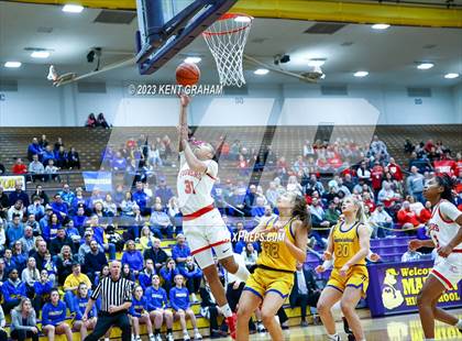 Thumbnail 2 in Fishers vs Homestead (IHSAA 4A Regional Championship) photogallery.