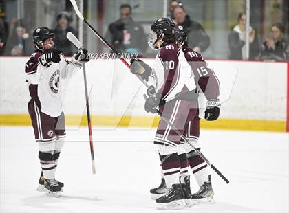 Thumbnail 1 in Watertown/Pomperaug @ North Haven photogallery.