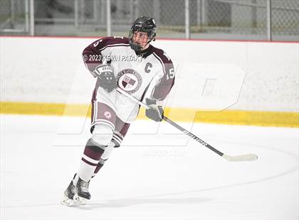 Thumbnail 1 in Watertown/Pomperaug @ North Haven photogallery.