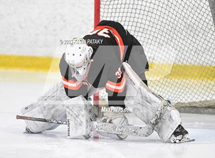 Thumbnail 1 in Watertown/Pomperaug @ North Haven photogallery.