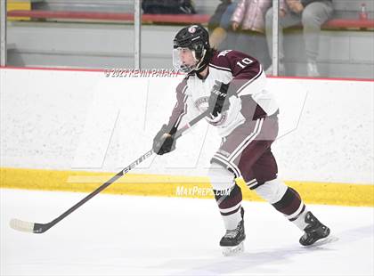 Thumbnail 1 in Watertown/Pomperaug @ North Haven photogallery.