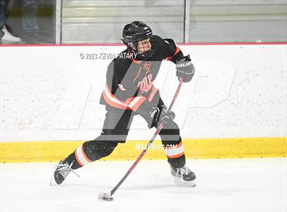 Thumbnail 1 in Watertown/Pomperaug @ North Haven photogallery.