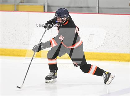 Thumbnail 1 in Watertown/Pomperaug @ North Haven photogallery.
