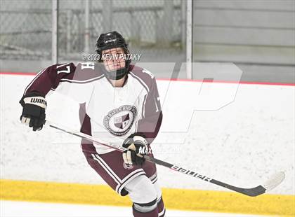 Thumbnail 1 in Watertown/Pomperaug @ North Haven photogallery.