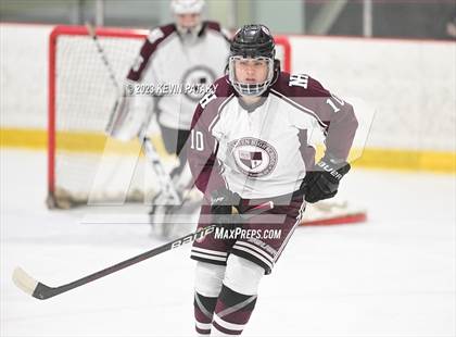 Thumbnail 1 in Watertown/Pomperaug @ North Haven photogallery.