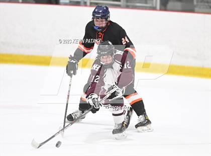 Thumbnail 1 in Watertown/Pomperaug @ North Haven photogallery.