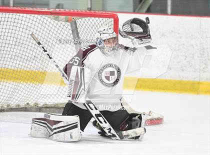 Thumbnail 2 in Watertown/Pomperaug @ North Haven photogallery.