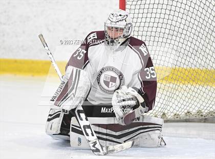 Thumbnail 1 in Watertown/Pomperaug @ North Haven photogallery.