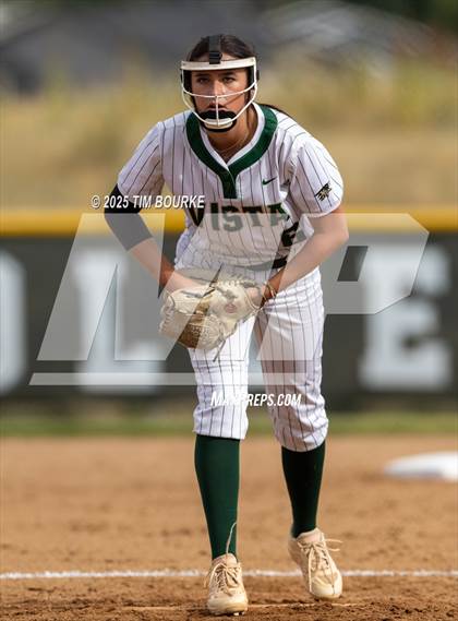 Thumbnail 2 in Regis Jesuit @ Mountain Vista photogallery.