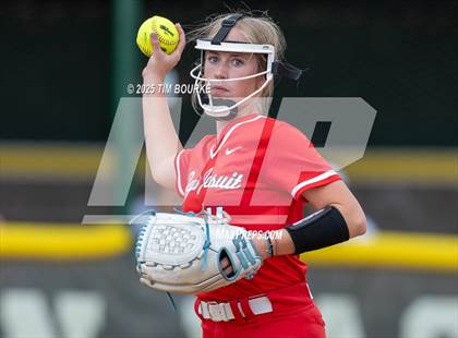 Thumbnail 3 in Regis Jesuit @ Mountain Vista photogallery.