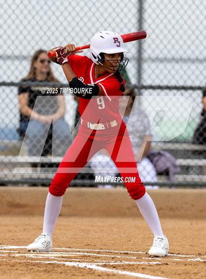 Thumbnail 3 in Regis Jesuit @ Mountain Vista photogallery.