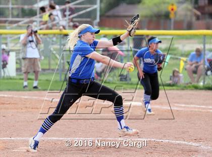 Thumbnail 2 in Somerset @ Uvalde photogallery.