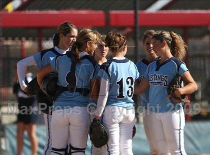 Thumbnail 3 in Grand Junction Central vs. Ralston Valley (5A State Semifinal) photogallery.
