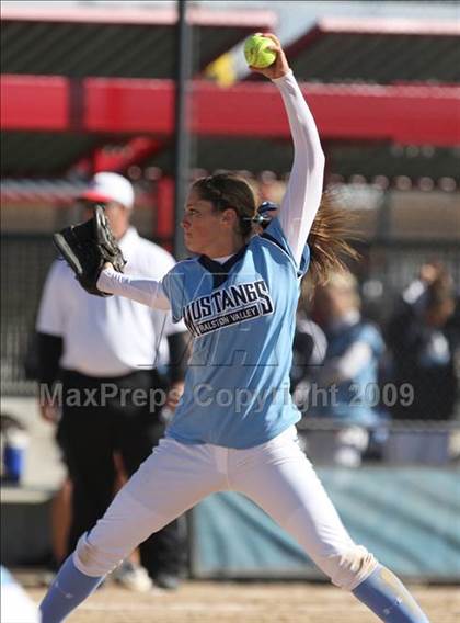 Thumbnail 1 in Grand Junction Central vs. Ralston Valley (5A State Semifinal) photogallery.
