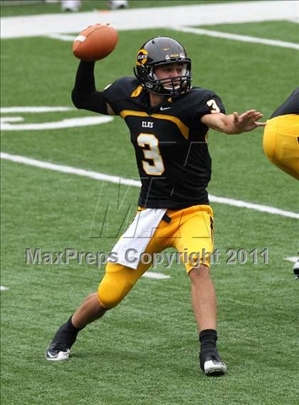 Thumbnail 3 in Indianapolis Cathedral vs. Centerville (Kirk Herbstreit National Kickoff Classic) photogallery.