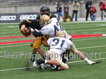 Thumbnail 2 in Indianapolis Cathedral vs. Centerville (Kirk Herbstreit National Kickoff Classic) photogallery.
