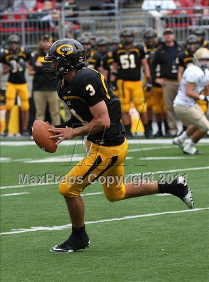 Thumbnail 1 in Indianapolis Cathedral vs. Centerville (Kirk Herbstreit National Kickoff Classic) photogallery.