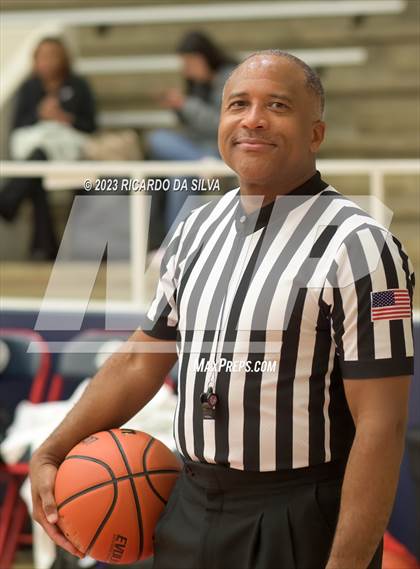Thumbnail 1 in Paetow vs Richardson (McDonald's Texas Invitational) photogallery.