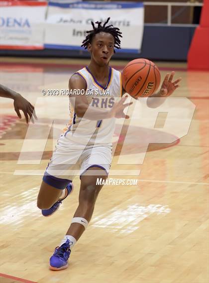 Thumbnail 2 in Paetow vs Richardson (McDonald's Texas Invitational) photogallery.