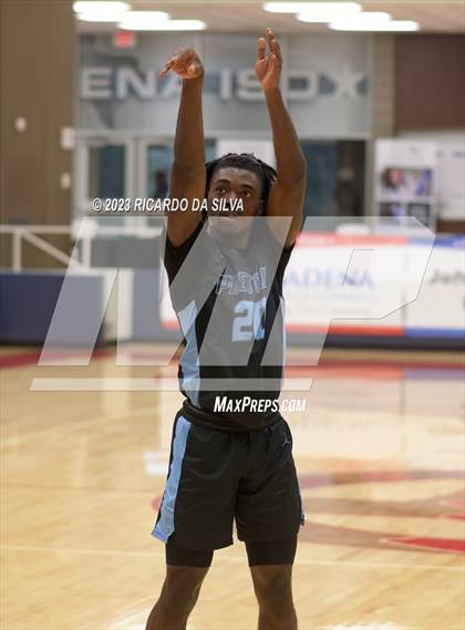 Thumbnail 1 in Paetow vs Richardson (McDonald's Texas Invitational) photogallery.