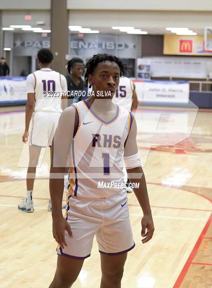 Thumbnail 3 in Paetow vs Richardson (McDonald's Texas Invitational) photogallery.