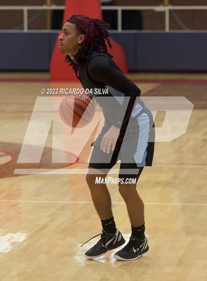 Thumbnail 3 in Paetow vs Richardson (McDonald's Texas Invitational) photogallery.
