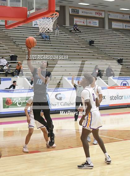 Thumbnail 1 in Paetow vs Richardson (McDonald's Texas Invitational) photogallery.