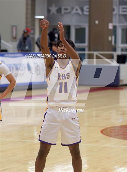 Thumbnail 3 in Paetow vs Richardson (McDonald's Texas Invitational) photogallery.