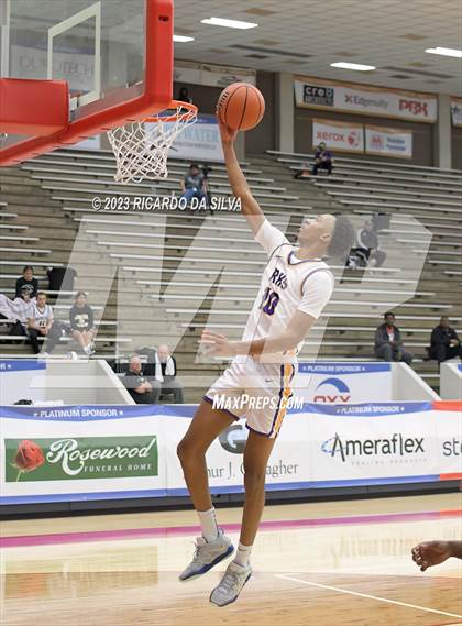 Thumbnail 1 in Paetow vs Richardson (McDonald's Texas Invitational) photogallery.