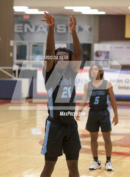 Thumbnail 2 in Paetow vs Richardson (McDonald's Texas Invitational) photogallery.