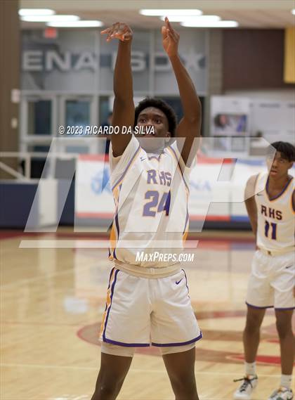Thumbnail 3 in Paetow vs Richardson (McDonald's Texas Invitational) photogallery.
