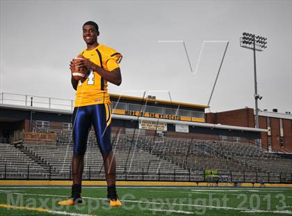 Thumbnail 2 in Elijah Staley (Reebok Dynamic Athlete) photogallery.