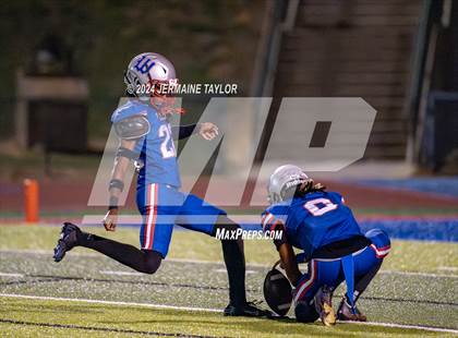 Thumbnail 3 in Aquinas @ Westside photogallery.