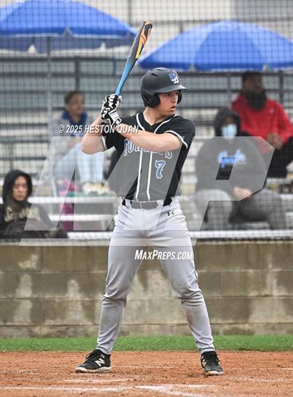 Thumbnail 2 in Gahr vs. La Jolla Country Day (National Classic) photogallery.