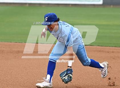 Thumbnail 2 in Gahr vs. La Jolla Country Day (National Classic) photogallery.