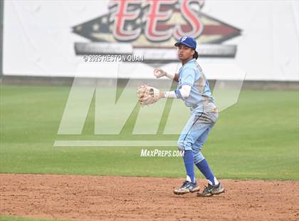 Thumbnail 2 in Gahr vs. La Jolla Country Day (National Classic) photogallery.