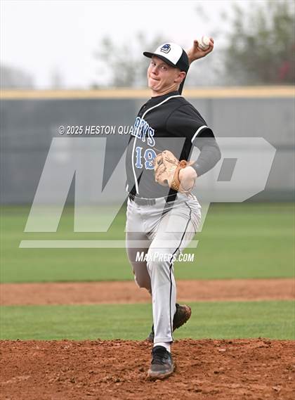 Thumbnail 3 in Gahr vs. La Jolla Country Day (National Classic) photogallery.