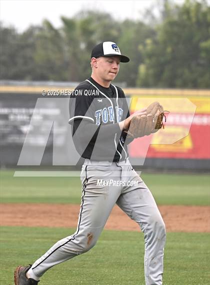 Thumbnail 3 in Gahr vs. La Jolla Country Day (National Classic) photogallery.