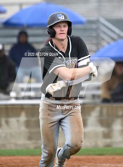 Thumbnail 2 in Gahr vs. La Jolla Country Day (National Classic) photogallery.