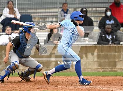 Thumbnail 1 in Gahr vs. La Jolla Country Day (National Classic) photogallery.