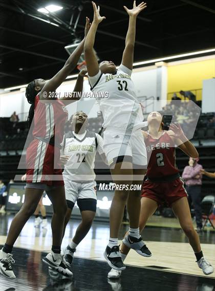 Thumbnail 2 in Jonesboro vs. Beebe (AAA 5A First Round Playoff) photogallery.