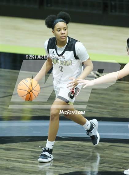 Thumbnail 2 in Jonesboro vs. Beebe (AAA 5A First Round Playoff) photogallery.