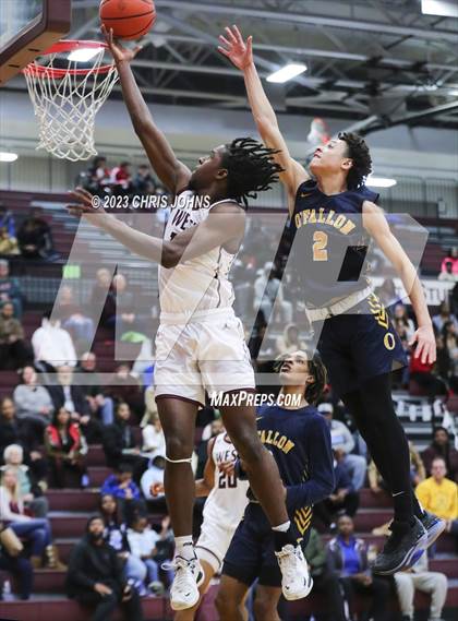 Thumbnail 3 in O'Fallon @ Belleville West photogallery.
