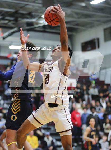 Thumbnail 1 in O'Fallon @ Belleville West photogallery.