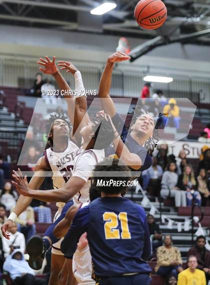 Thumbnail 2 in O'Fallon @ Belleville West photogallery.