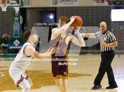 Thumbnail 3 in Federal Hocking vs. Fairfield (OHSAA Division IV District Final) photogallery.