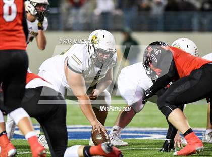Thumbnail 3 in West vs. Little River Academy (UIL 3A-1 Region III  Bi-District Final) photogallery.