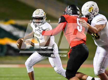 Thumbnail 3 in West vs. Little River Academy (UIL 3A-1 Region III  Bi-District Final) photogallery.